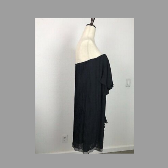 Max Azria Strapless Corset Pleated Color Block Dress. Sz 6. Black with Gray Trim - Picture 2 of 4